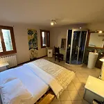 Casa Di Zara